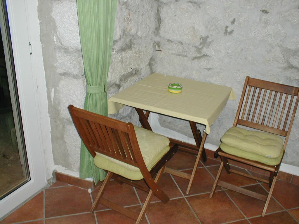 Apartments Mirela Gradac  Bagian luar foto