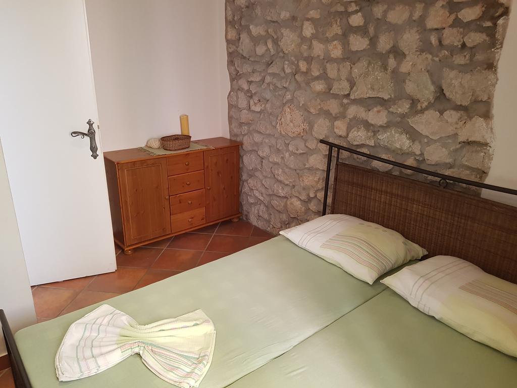 Apartments Mirela Gradac  Bagian luar foto