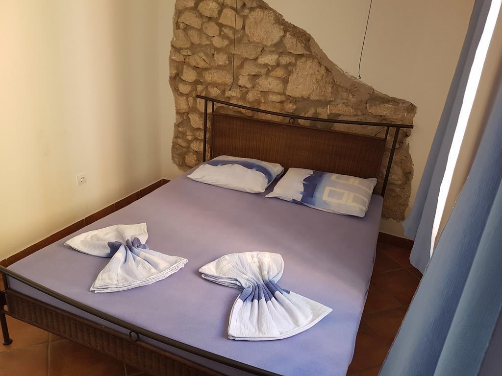 Apartments Mirela Gradac  Bagian luar foto